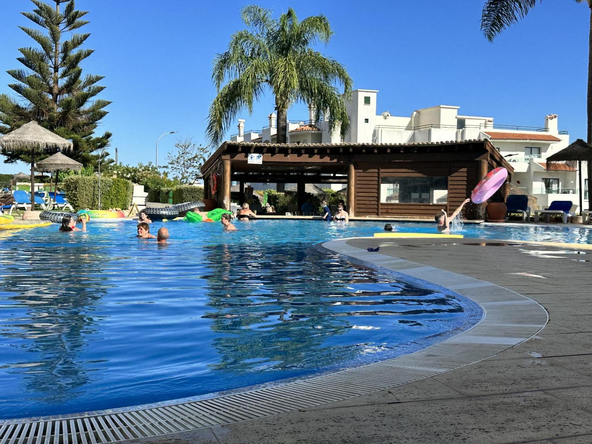 Apartamento Bayview Albufeira Habitación foto